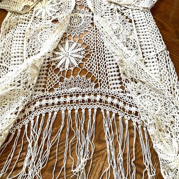 CATO FLORAL CROCHET LACE FRINGE BOHO OPEN FRONT CARDIGAN - Picture 9 of 16